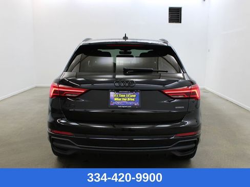 New 2025 Audi Q3 2.0T Premium image 4