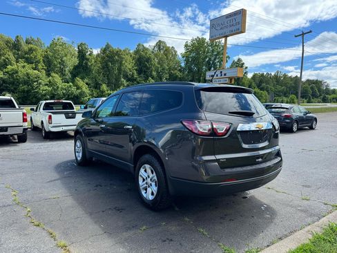 Used 2015 Chevrolet Traverse LS AWD/4WD image 6