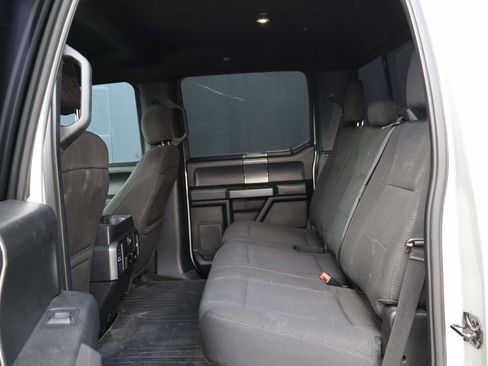 Used 2018 Ford F150 XLT w/ Equipment Group 302A Luxury AWD/4WD image 10