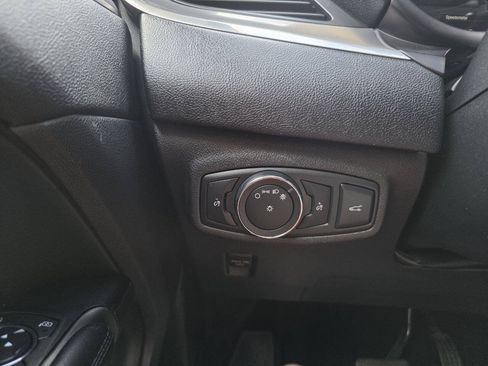 Used 2018 Lincoln MKC Premiere AWD/4WD image 16