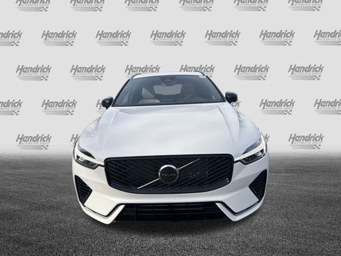 New 2026 Volvo XC60 T8 Core AWD/4WD image 3