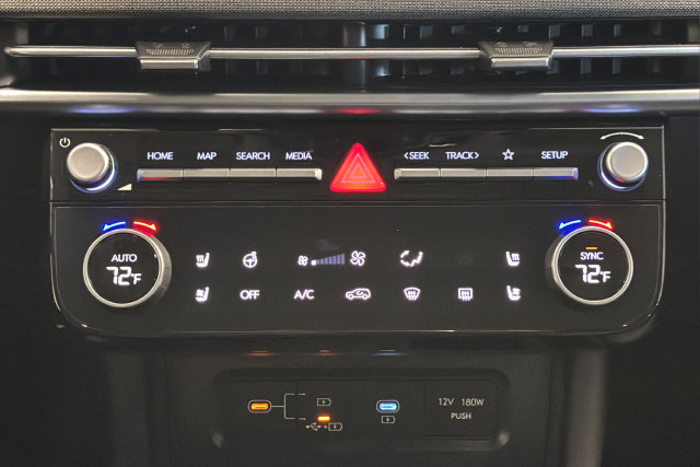 New 2026 Hyundai Tucson Limited w/ Tow & Go Package AWD/4WD image 18