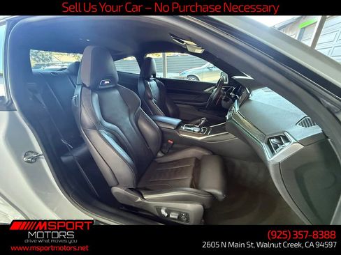 Used 2021 BMW M4 Competition w/ Executive Package RWD image 12