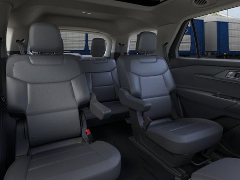 New 2026 Ford Explorer Active w/ Active Comfort Package AWD/4WD image 8