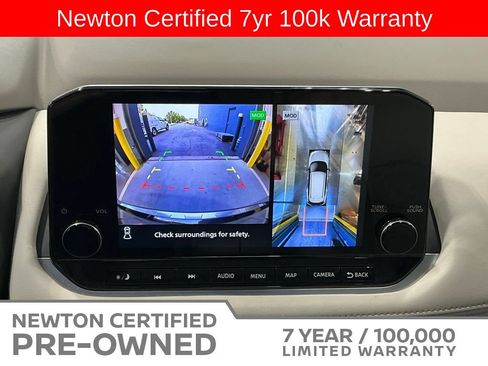 Used 2023 Nissan Rogue SL w/ SL Premium Package FWD image 12