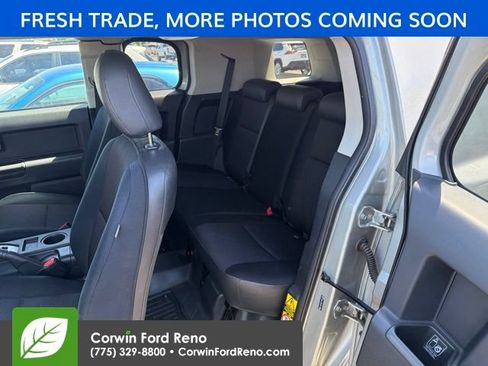 Used 2010 Toyota FJ Cruiser 4WD image 10