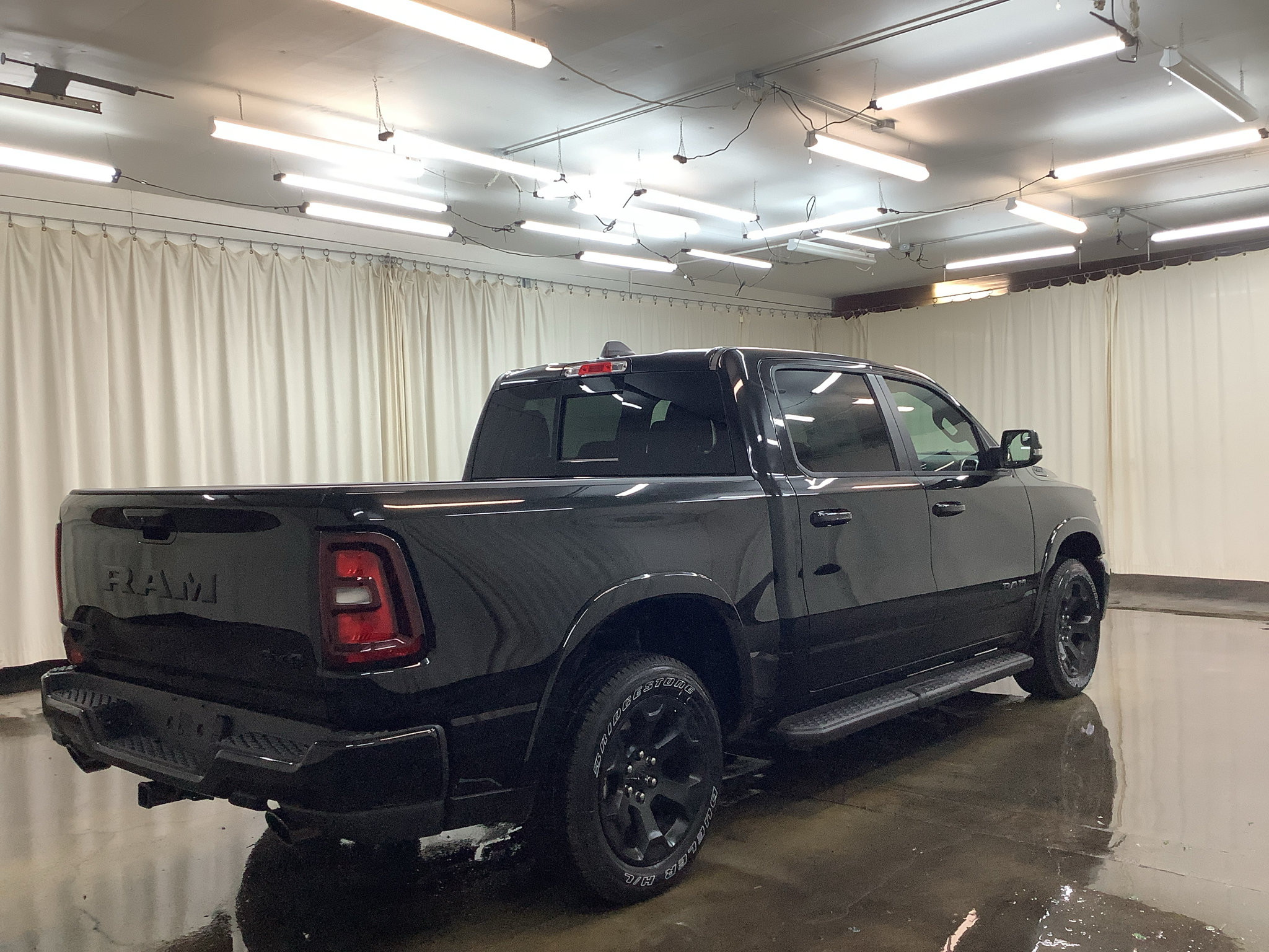 New 2026 RAM 1500 Big Horn w/ Night Edition AWD/4WD image 5