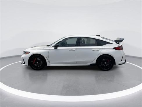 Used 2025 Honda Civic Type R image 5