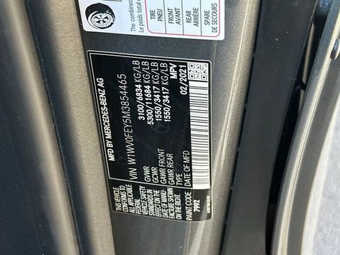 Used 2021 Mercedes-Benz Metris Passenger image 28