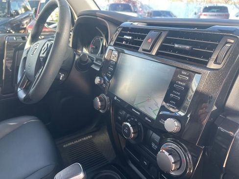 Used 2020 Toyota 4Runner TRD Off-Road Premium w/ Moonroof Package image 23