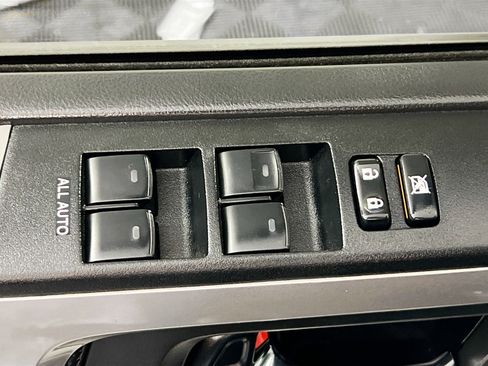Used 2021 Toyota 4Runner SR5 Premium w/ Moonroof Package AWD/4WD image 16