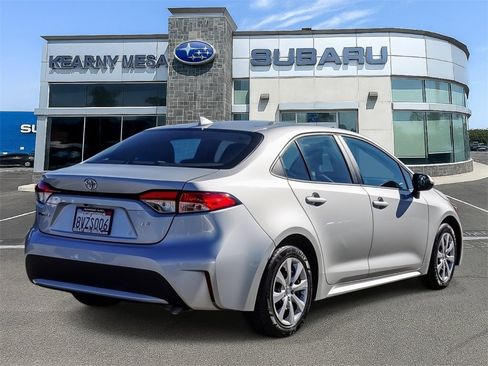 Used 2021 Toyota Corolla LE w/ Carpet Mat Package (TMS) image 6