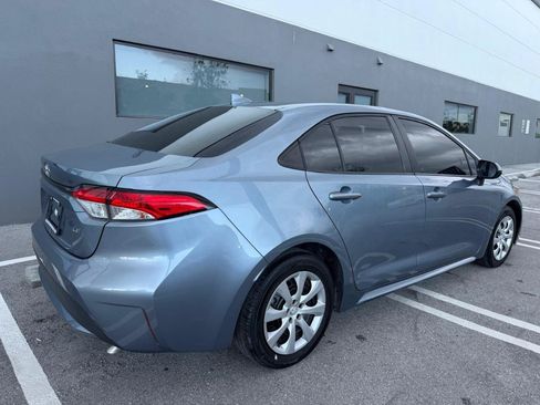 Used 2021 Toyota Corolla LE FWD image 6