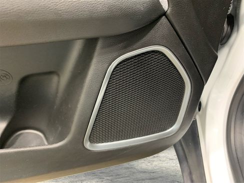 Used 2024 Jeep Compass Sport image 28