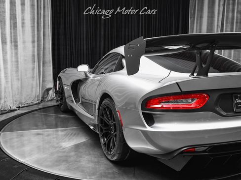 Used 2015 Dodge Viper SRT-10 RWD image 33