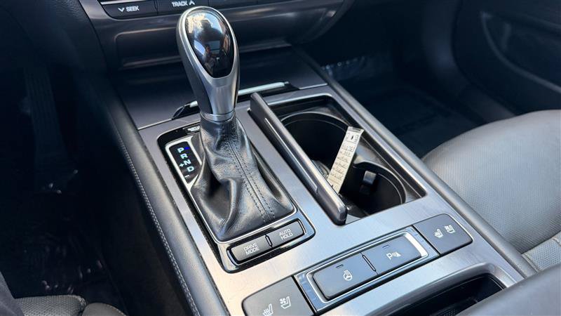 Used 2016 Hyundai Genesis 3.8 w/ Option Group 03 AWD/4WD image 39
