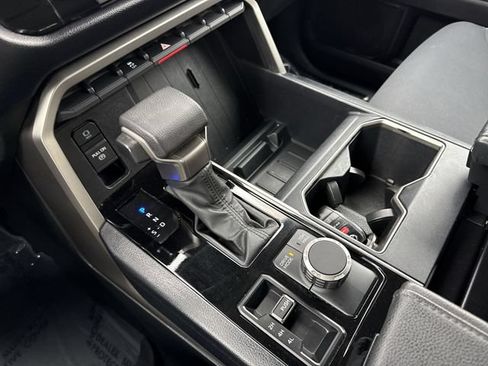 Used 2023 Toyota Tundra SR5 AWD/4WD image 19