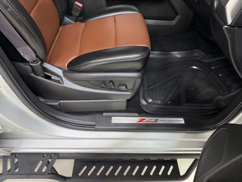 Used 2017 Chevrolet Silverado 1500 LT w/ Texas Edition image 39