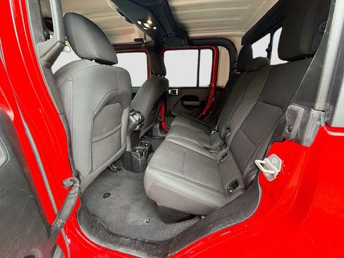 Used 2021 Jeep Gladiator Sport AWD/4WD image 19