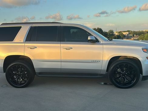 Used 2018 Chevrolet Tahoe LT RWD image 14