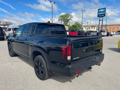 Used 2025 Honda Ridgeline Black Edition image 14