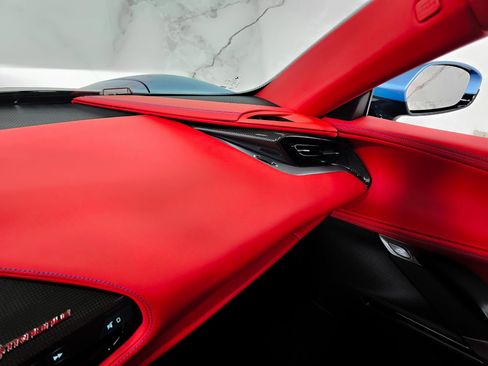 Used 2021 Ferrari SF90 Stradale AWD/4WD image 30