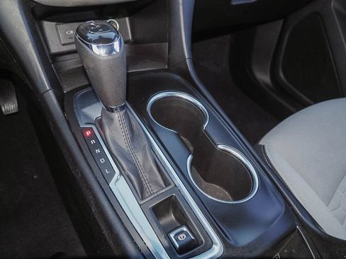 Certified 2021 Chevrolet Equinox LS FWD image 14