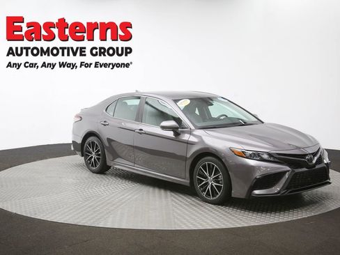 Used 2023 Toyota Camry SE image 49