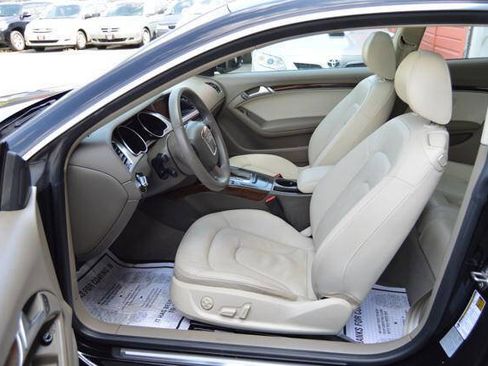 Used 2010 Audi A5 2.0T Premium image 37