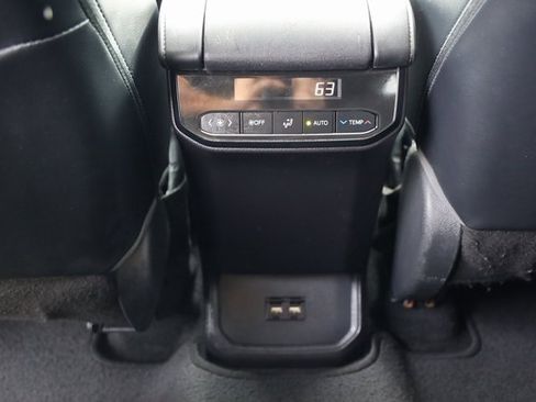 Certified 2021 Toyota Highlander XSE image 26