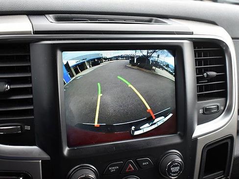 Used 2018 RAM 1500 SLT image 20