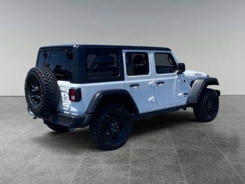 Used 2025 Jeep Wrangler Unlimited Sport AWD/4WD image 5