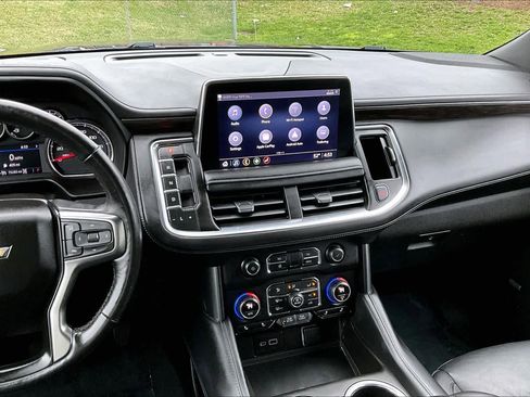 Used 2021 Chevrolet Tahoe LT w/ LT Signature Package image 7