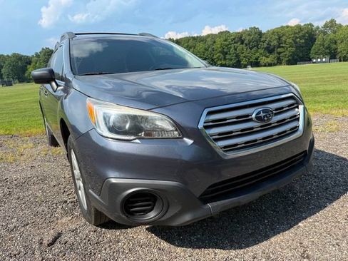 Used 2017 Subaru Outback 2.5i AWD/4WD image 6