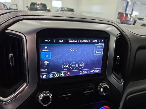 Used 2022 GMC Sierra 1500 SLT w/ SLT Premium Package AWD/4WD image 13