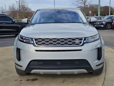 Used 2020 Land Rover Range Rover Evoque SE image 4