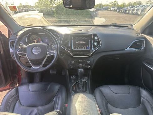 Used 2019 Jeep Cherokee Limited AWD/4WD image 24