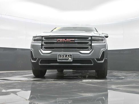 Used 2023 GMC Acadia SLE image 31