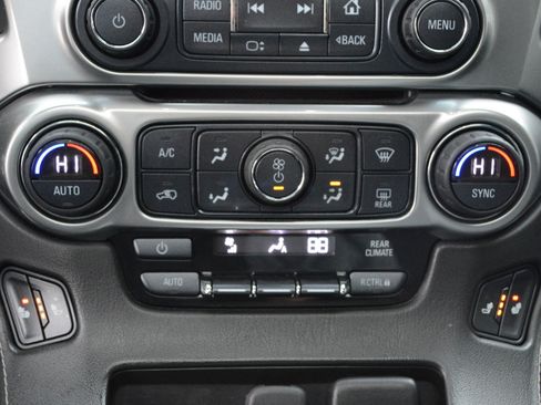 Used 2017 Chevrolet Tahoe LT image 30