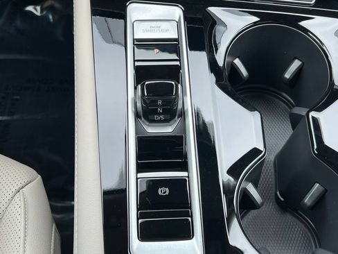 New 2026 Volkswagen Atlas SE AWD/4WD image 32