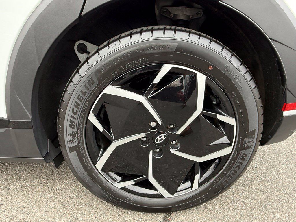 Certified 2024 Hyundai Ioniq 5 SE AWD/4WD image 22
