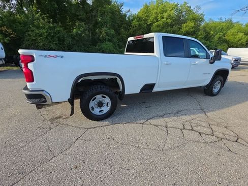 Used 2023 Chevrolet Silverado 2500 LT AWD/4WD image 7