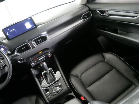 Used 2024 MAZDA CX-5 AWD 2.5 S w/ Select Package image 11