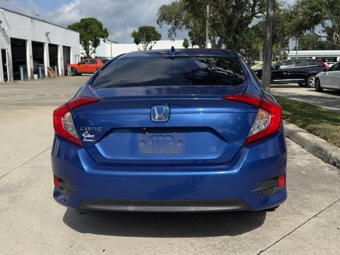 Used 2016 Honda Civic EX-T image 6
