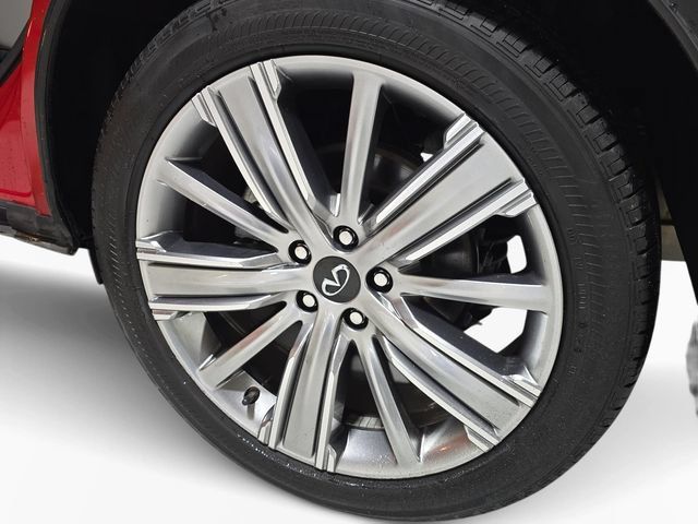 Used 2023 INFINITI QX50 Sensory AWD/4WD image 9