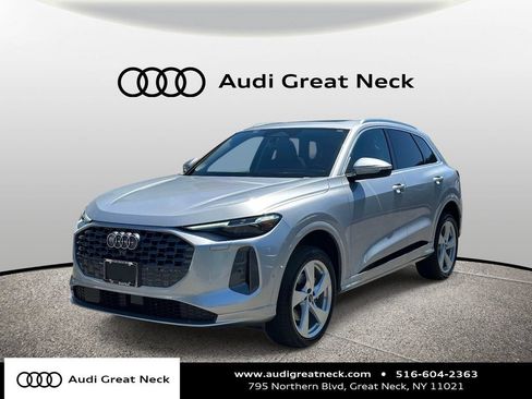 New 2026 Audi Q5 Premium Plus AWD/4WD image 1