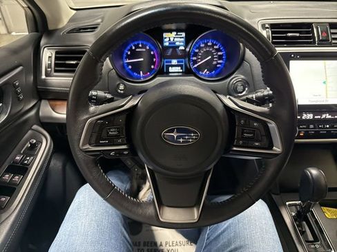 Used 2019 Subaru Outback 2.5i Limited w/ Popular Package #2 image 14