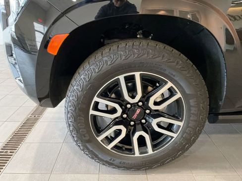 Used 2024 GMC Yukon AT4 w/ LPO, Floor Liner Package AWD/4WD image 8