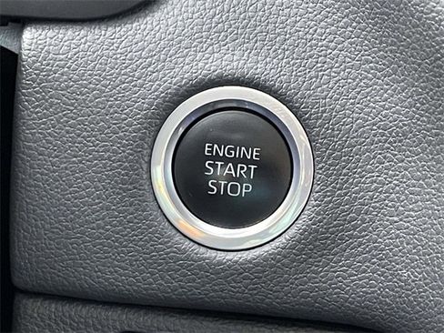 Used 2023 Toyota Tundra Limited image 26