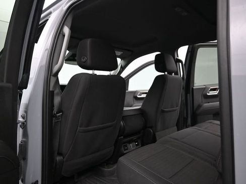 Used 2024 GMC Sierra 1500 SLE RWD image 10